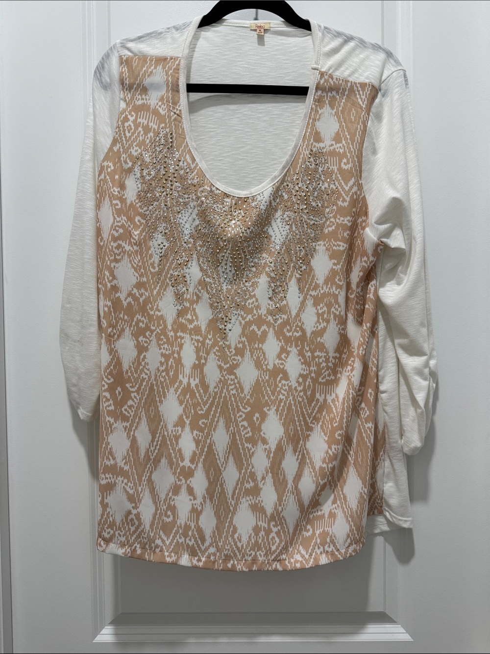 Reba White Top with Beige Sequin Pattern